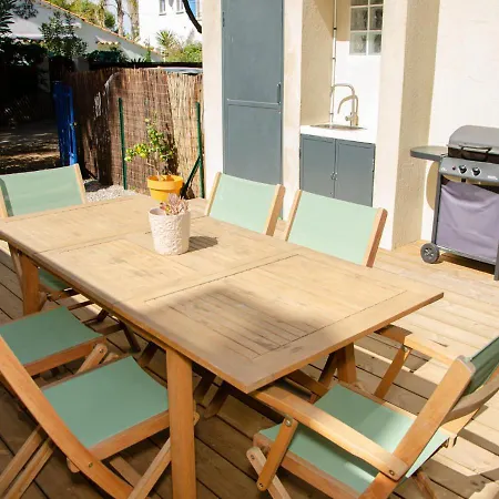 La Capte, A 2min De La Mer, Terrasse-wifi-parking Gratuit *