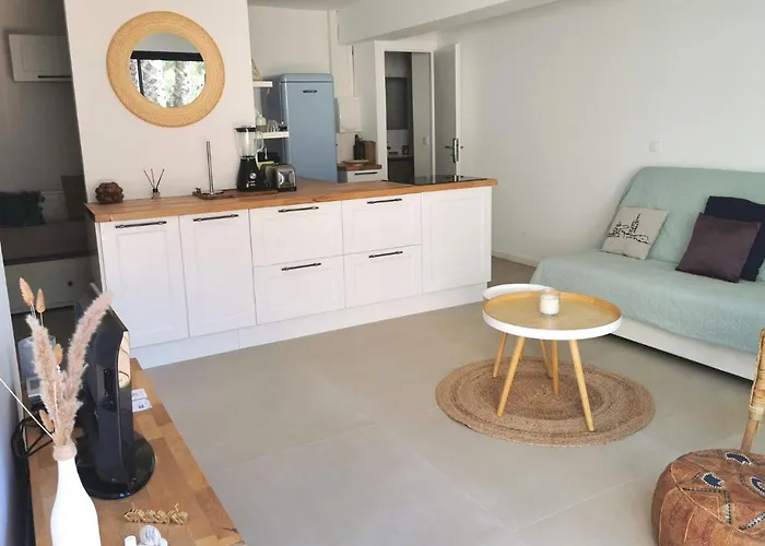 公寓 La Capte T2, A 2min De La Mer, Terrasse-wifi-parking Gratuit 耶尔