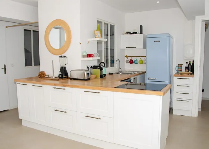 La Capte T2, A 2min De La Mer, Terrasse-wifi-parking Gratuit