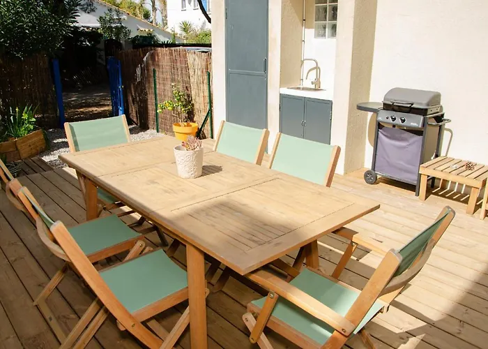 La Capte T2, A 2min De La Mer, Terrasse-wifi-parking Gratuit *